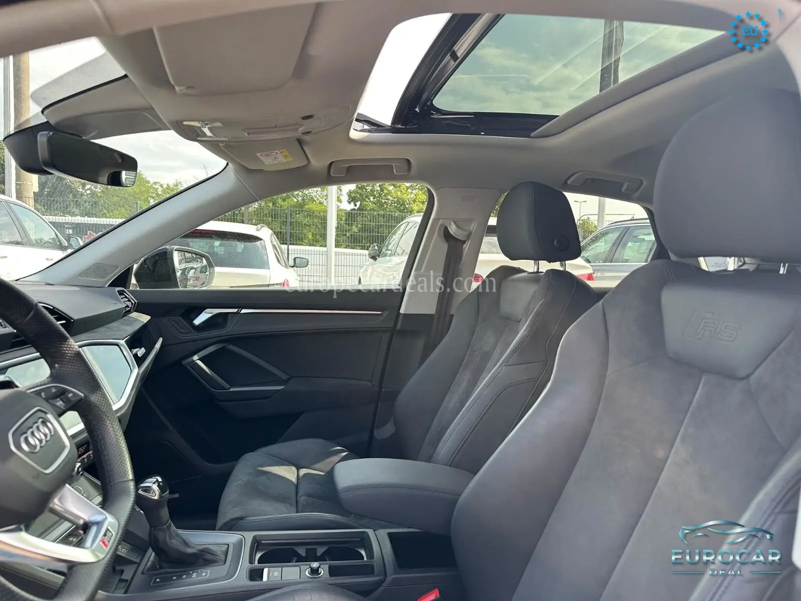 Audi RSQ3