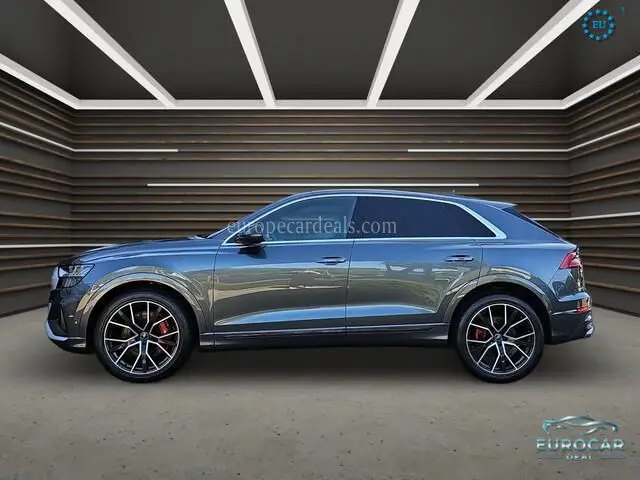 Audi SQ8