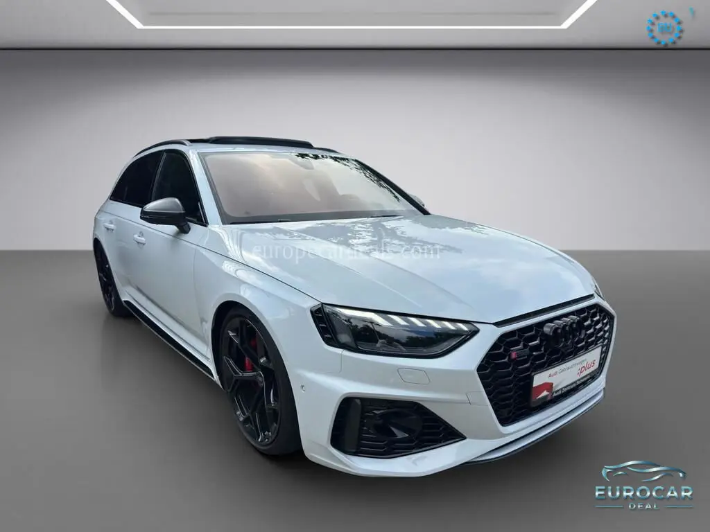 Audi RS4