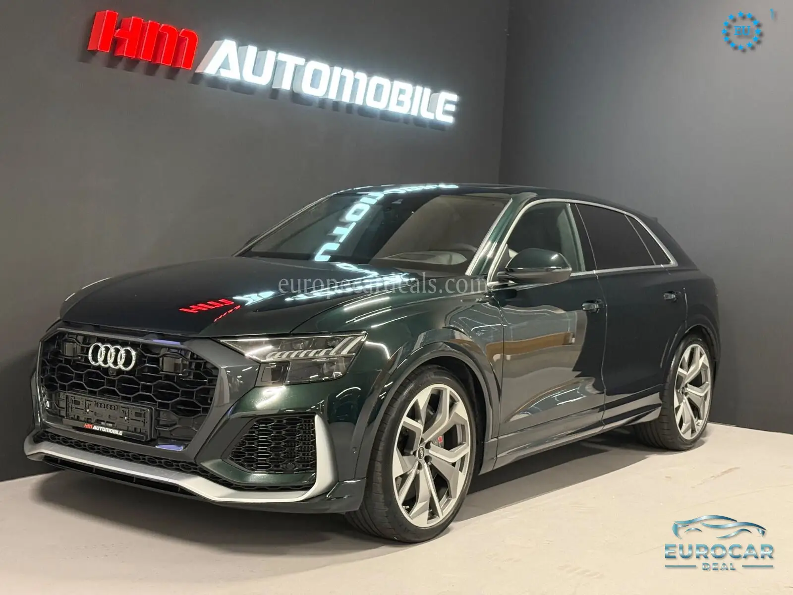 Audi RSQ8