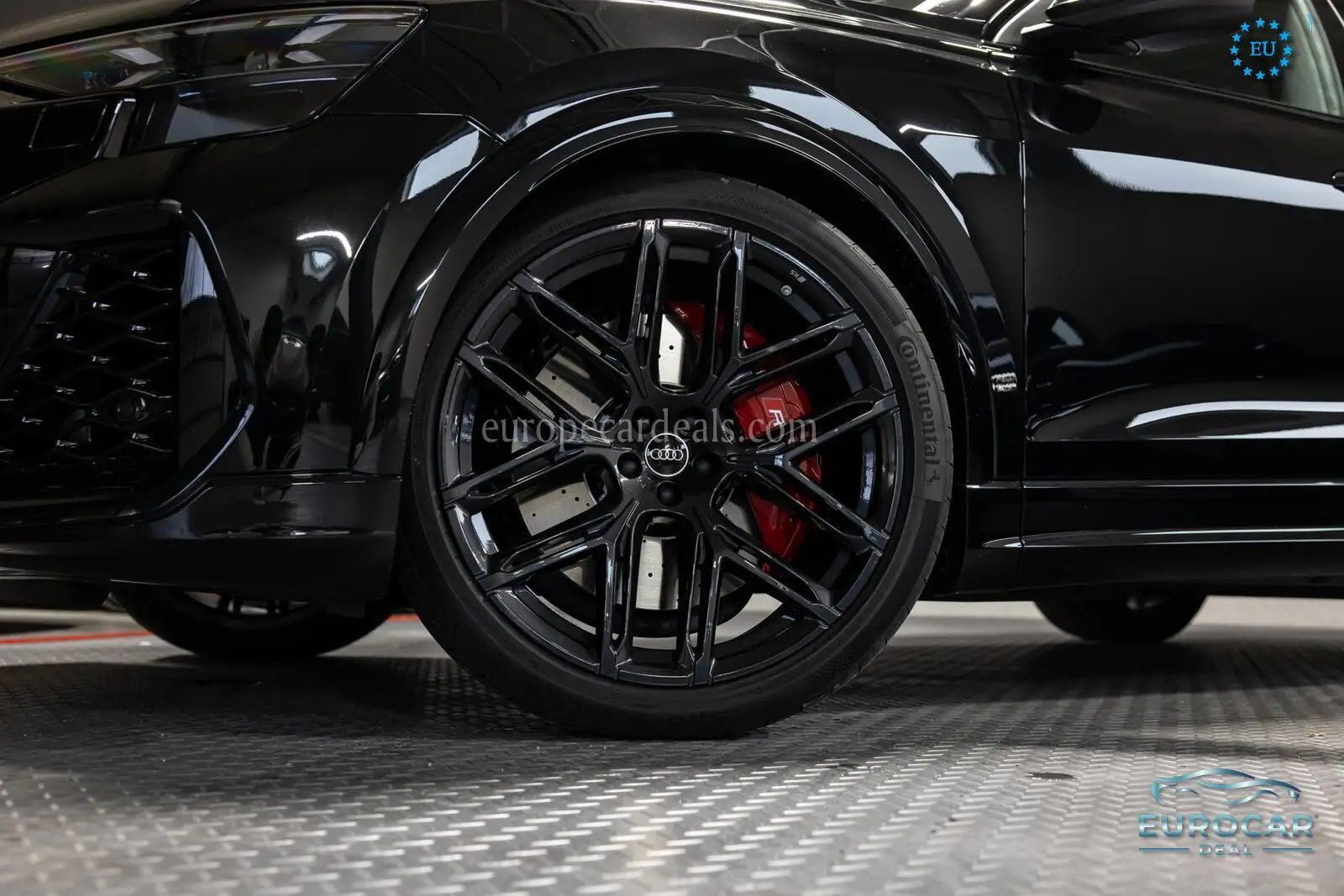 Audi RSQ8