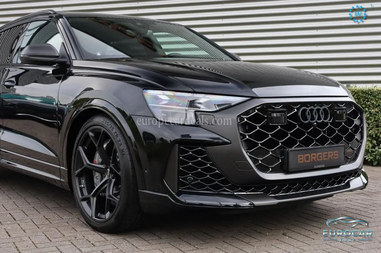 Audi RSQ8