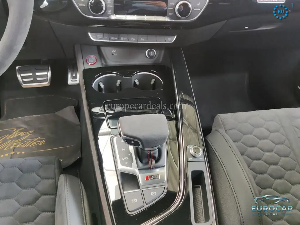 Audi RS4