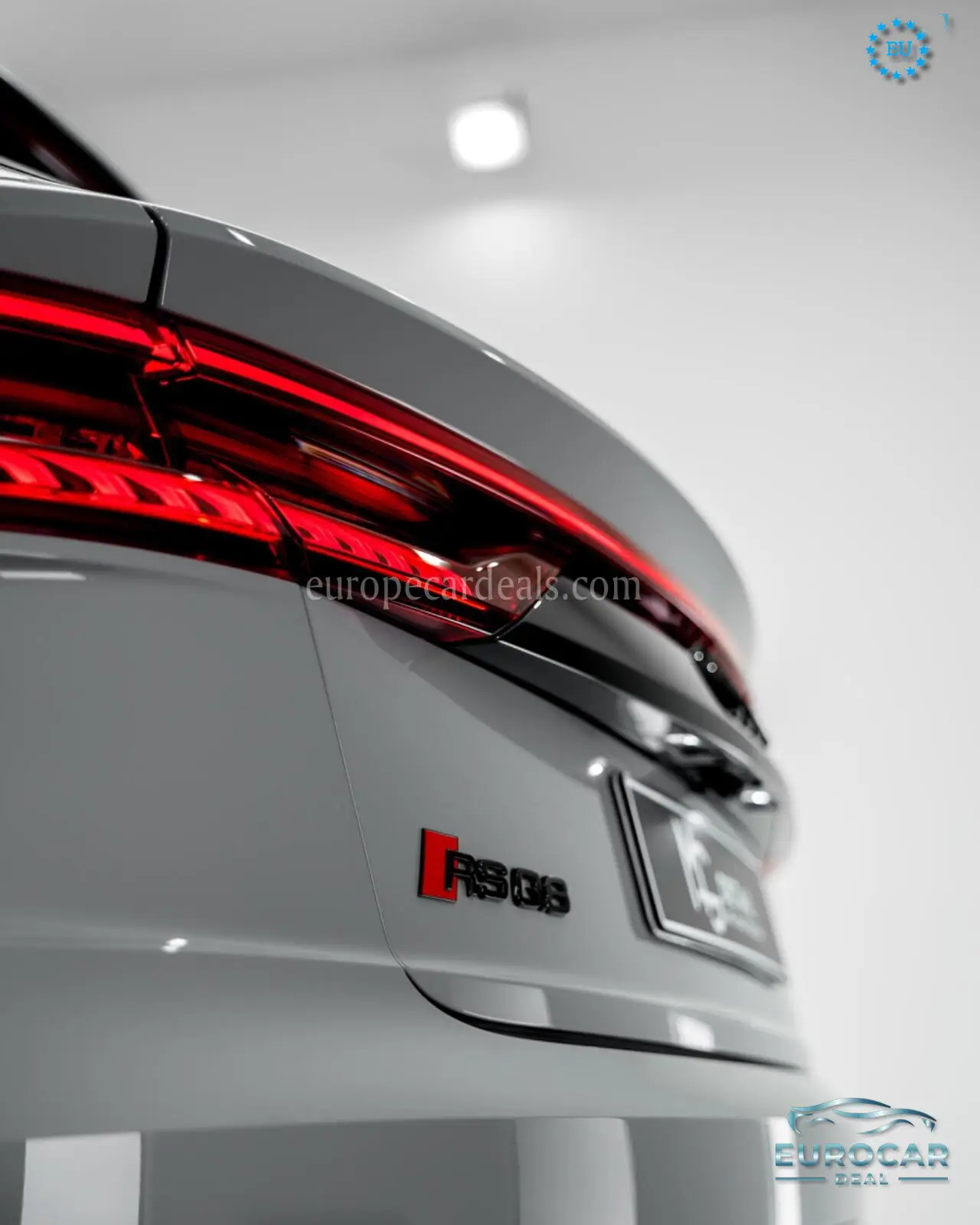 Audi RSQ8