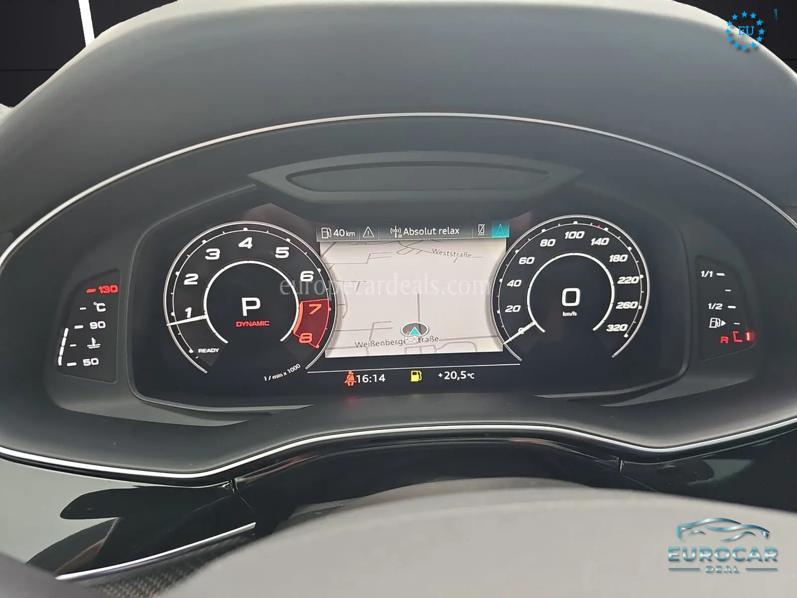 Audi RSQ8