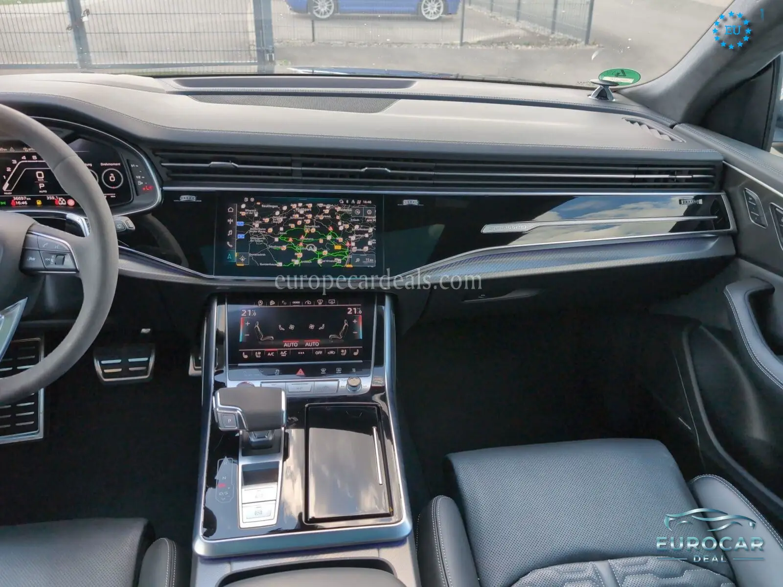 Audi RSQ8