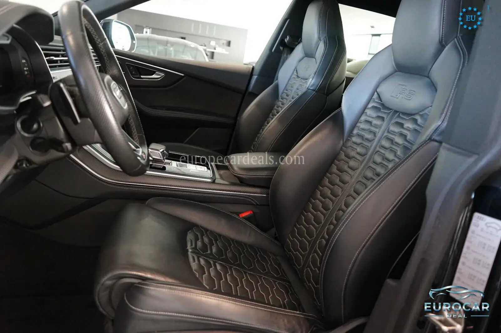 Audi RSQ8