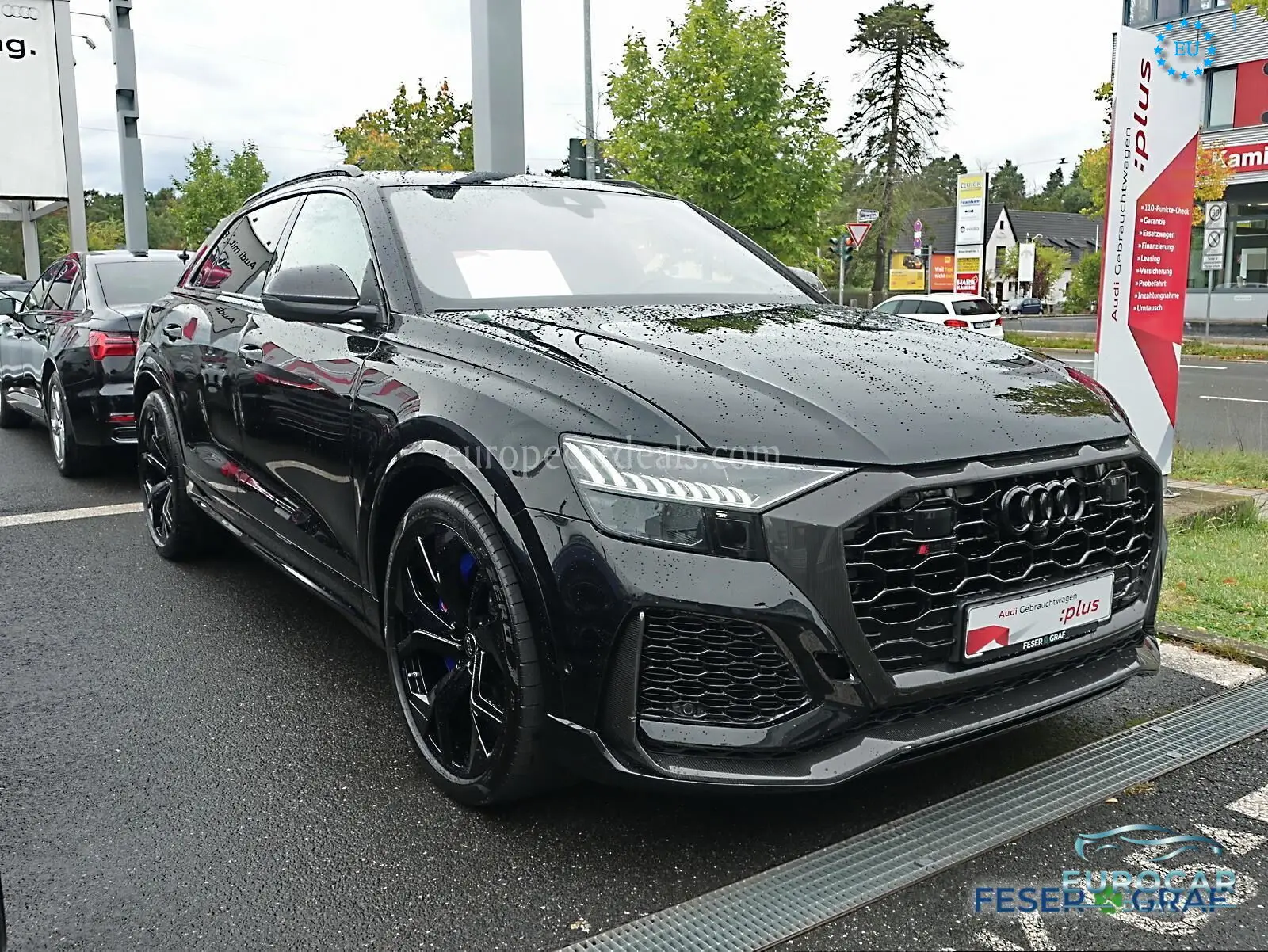 Audi RSQ8