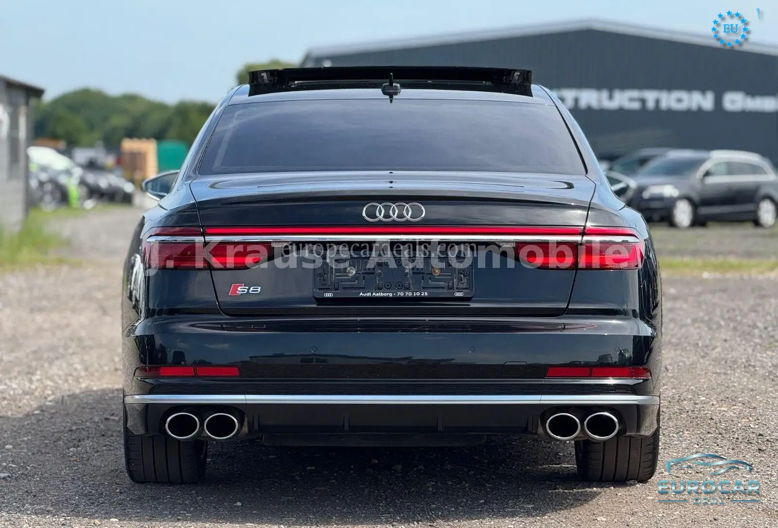Audi S8