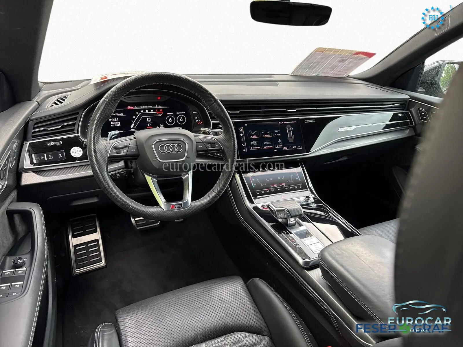 Audi RSQ8