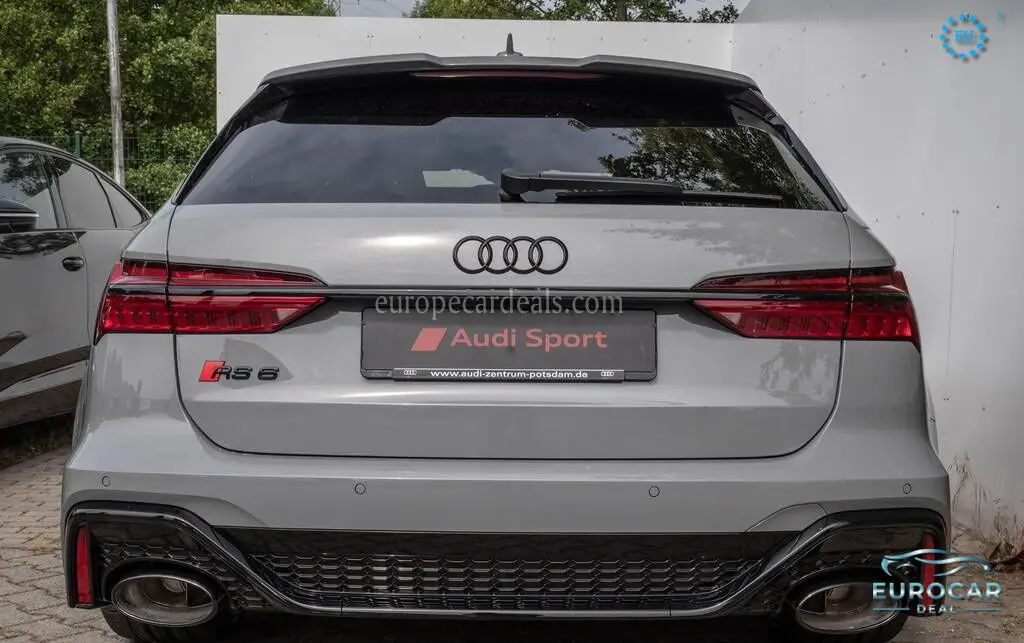 Audi RS6