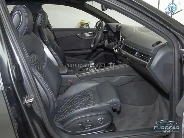 Audi S4