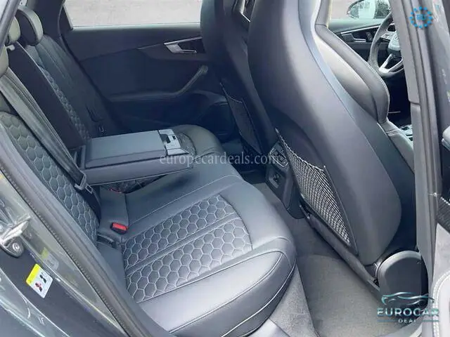 Audi RS4