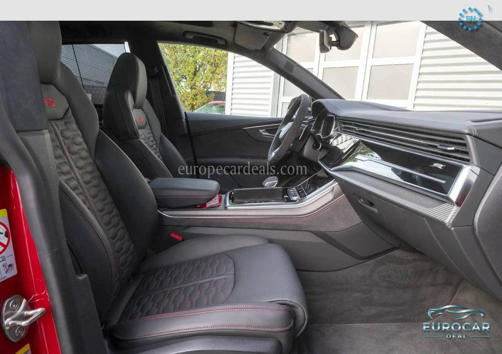 Audi RSQ8