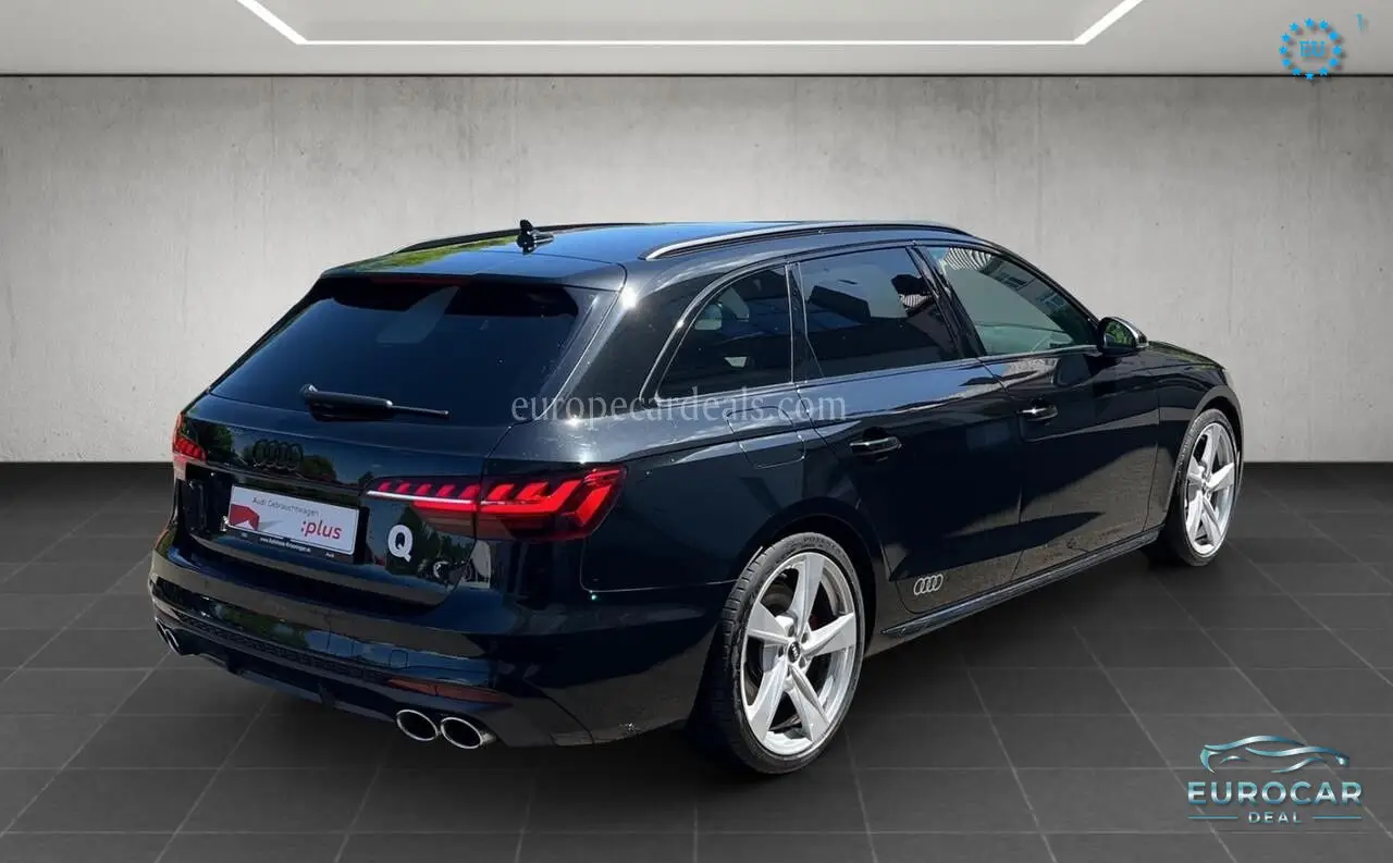 Audi S4