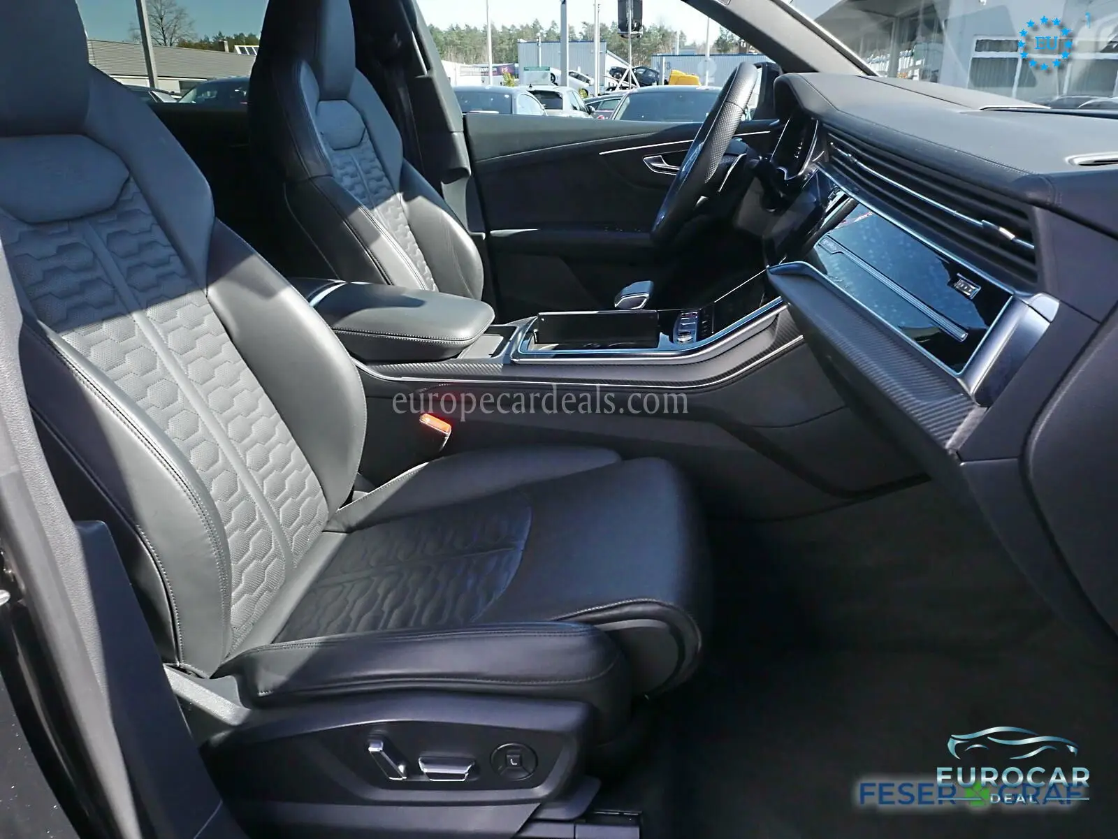 Audi RSQ8