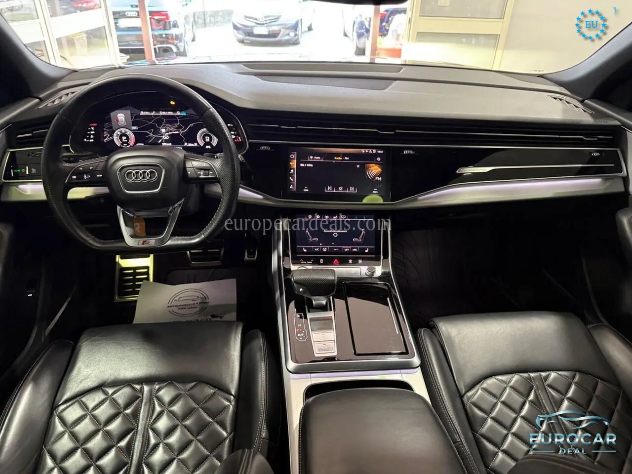Audi Q8