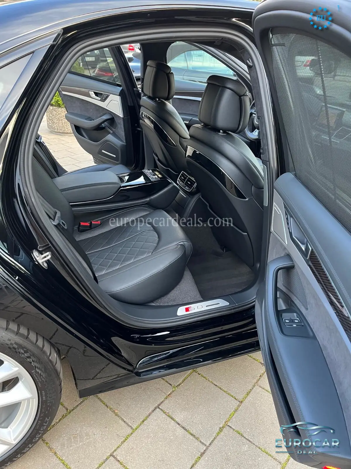 Audi S8
