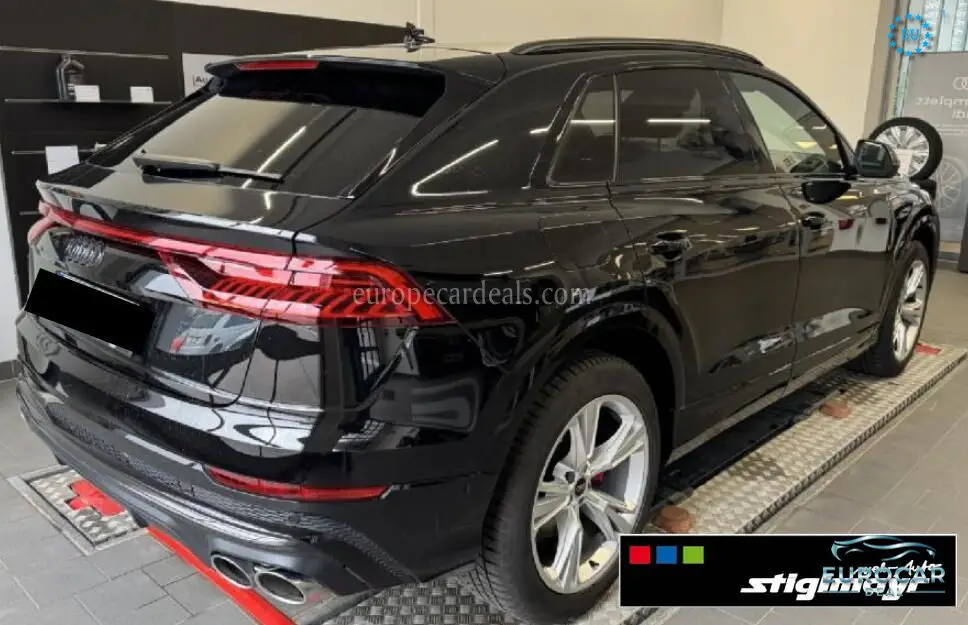 Audi SQ8