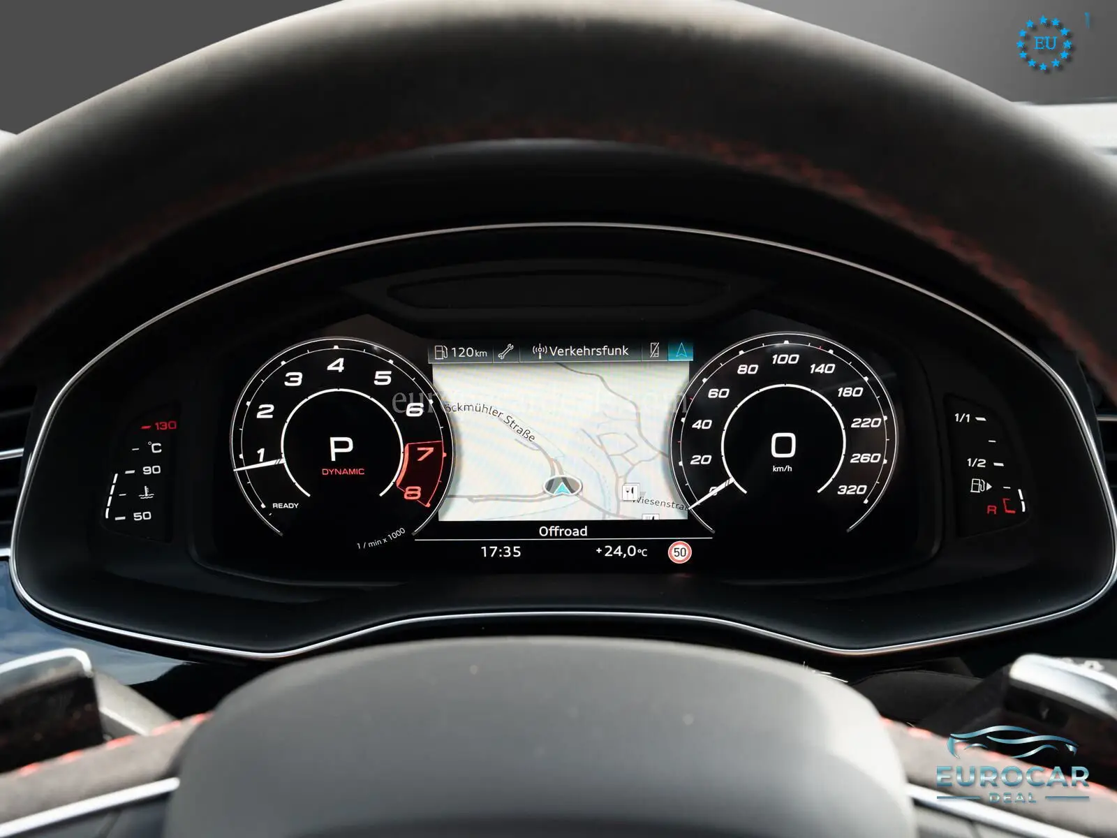 Audi RSQ8