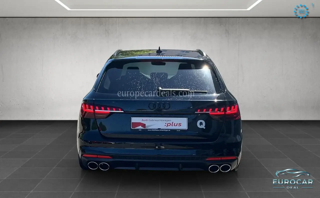 Audi S4