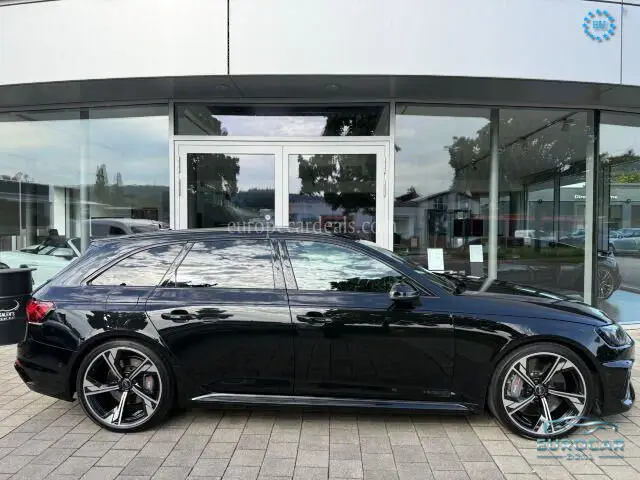 Audi RS4