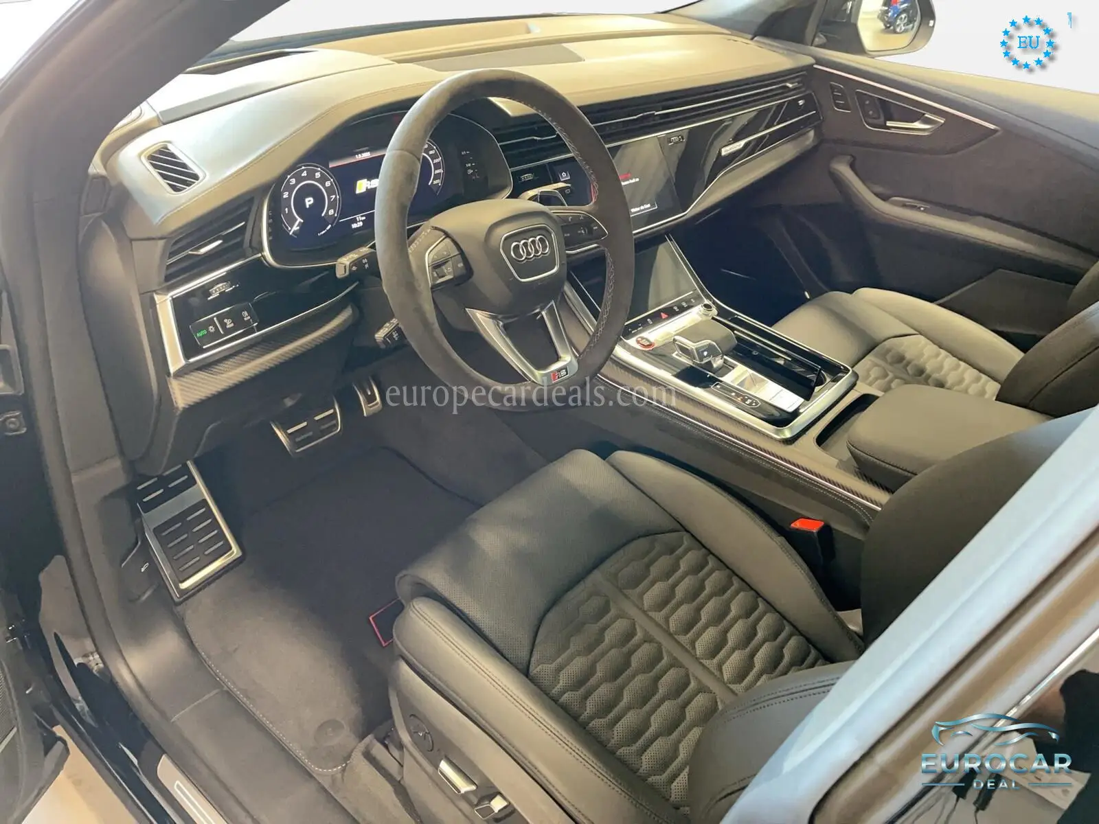 Audi RSQ8