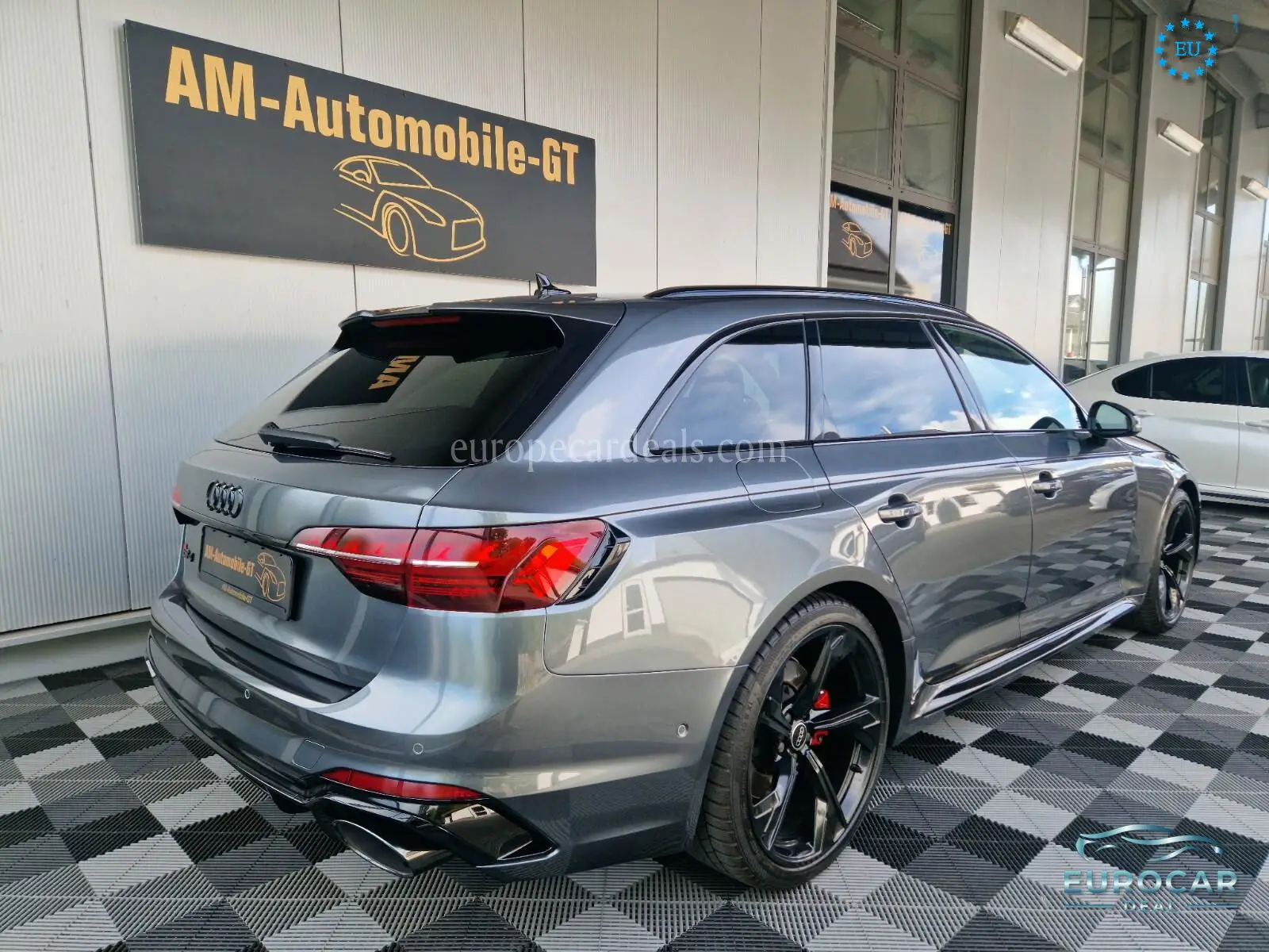 Audi RS4
