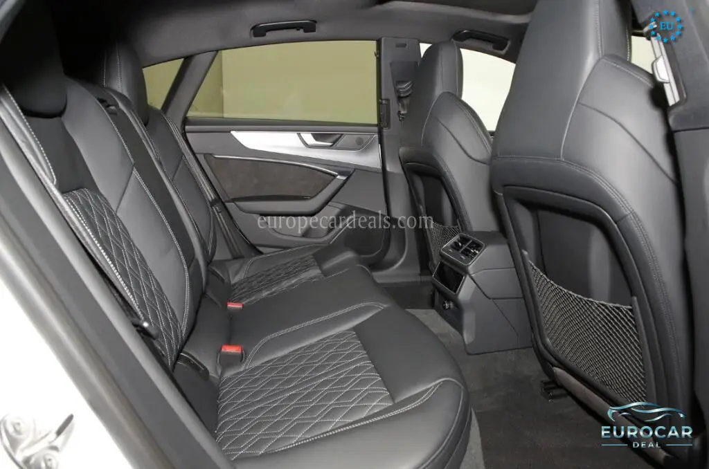 Audi S7