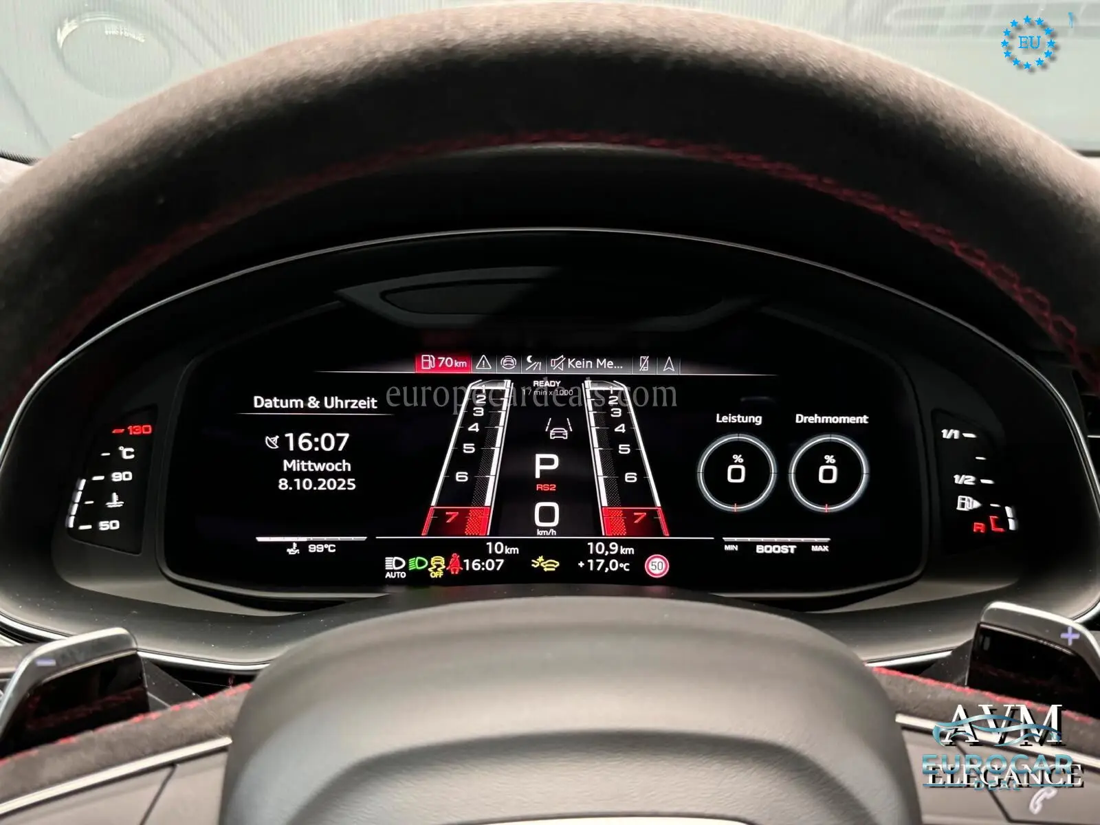 Audi RSQ8