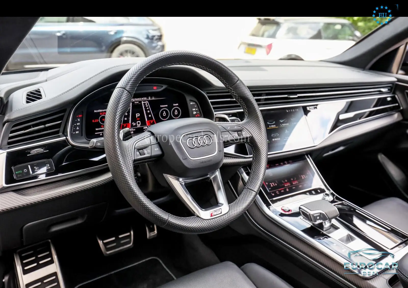 Audi RSQ8