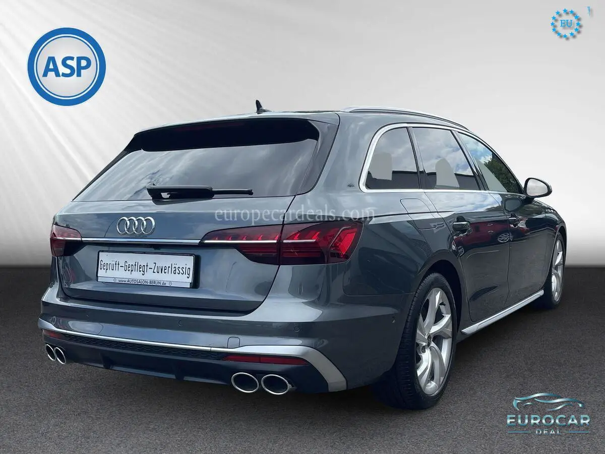 Audi S4