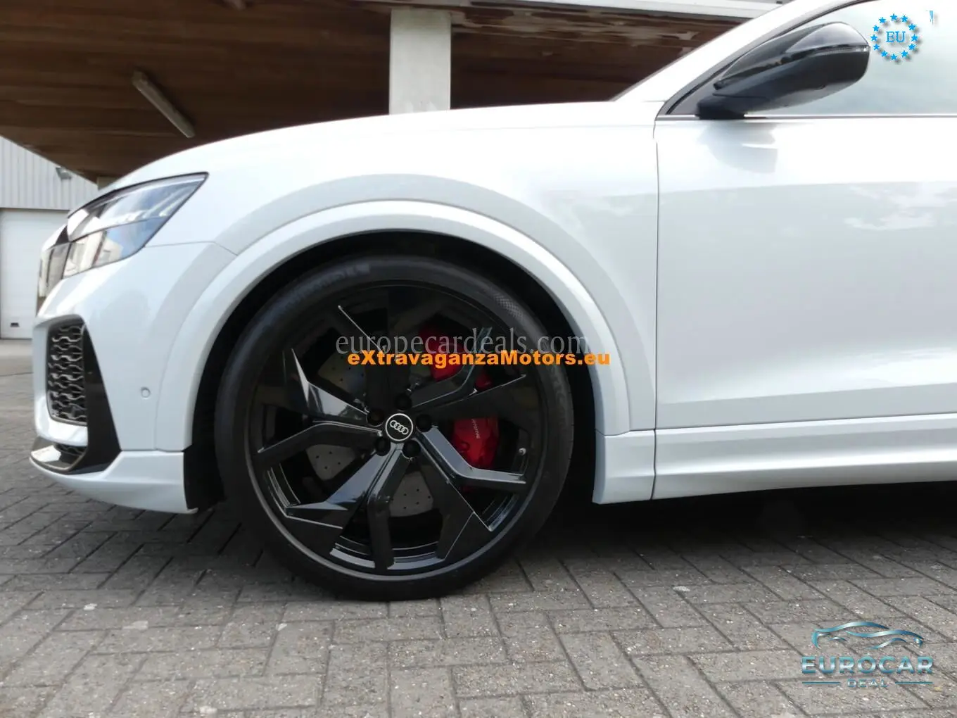 Audi RSQ8