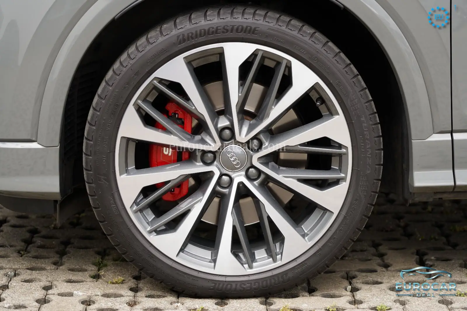 Audi SQ2