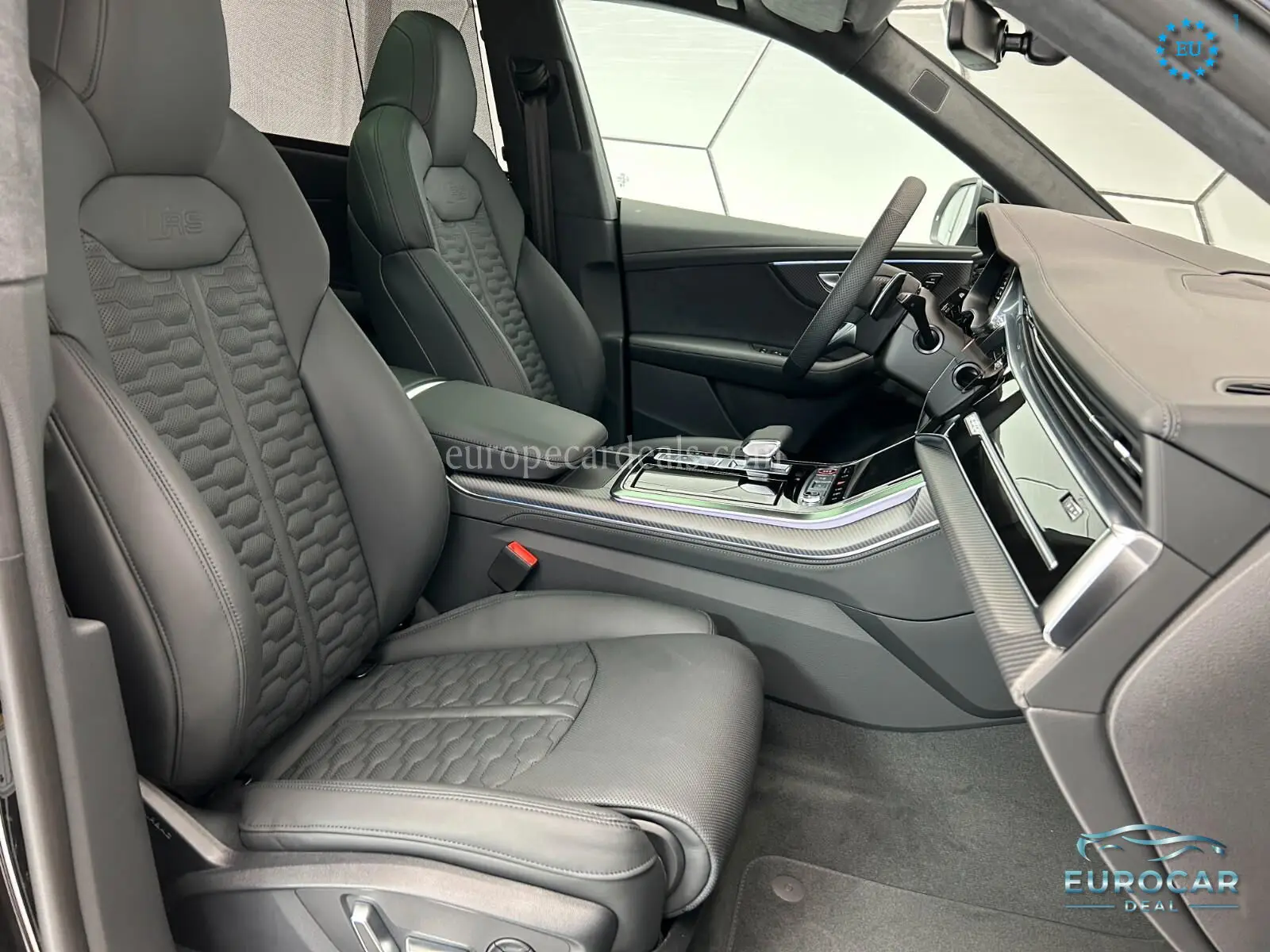 Audi RSQ8