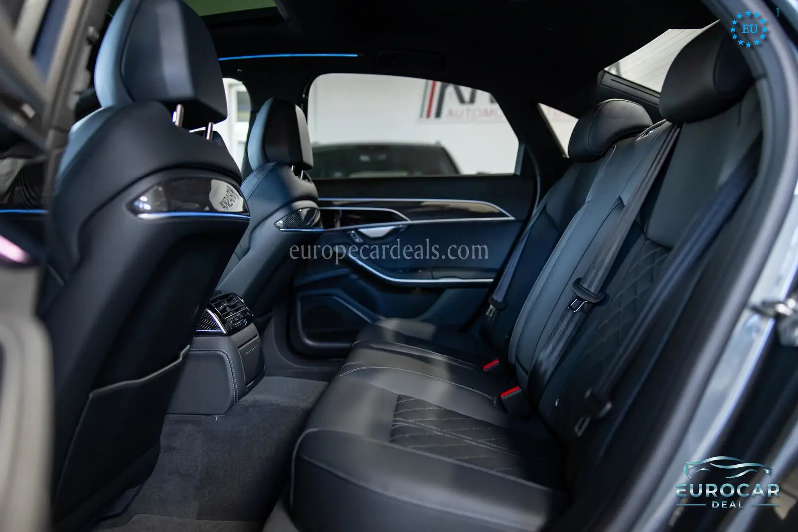 Audi S8