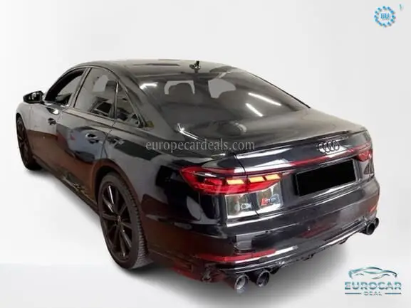 Audi S8