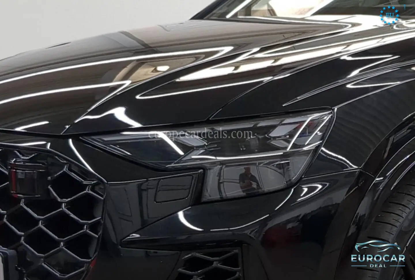 Audi RSQ8
