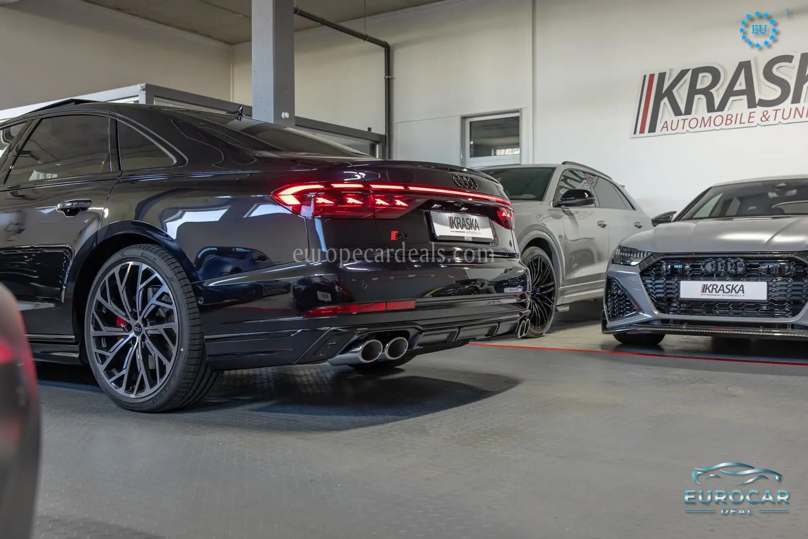 Audi S8