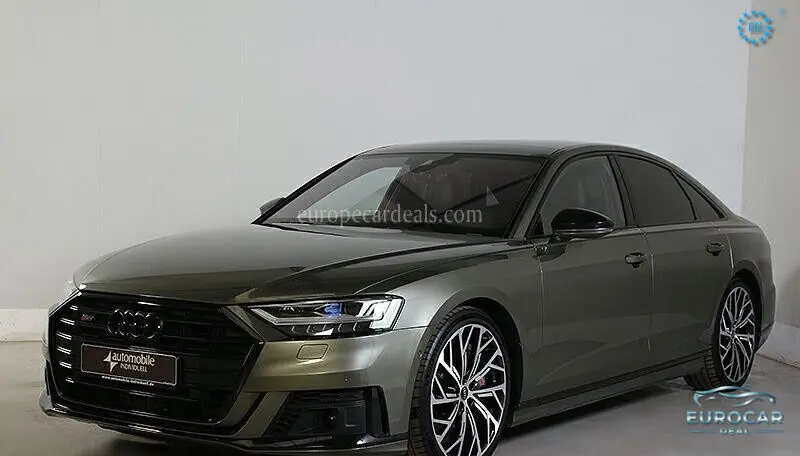 Audi S8