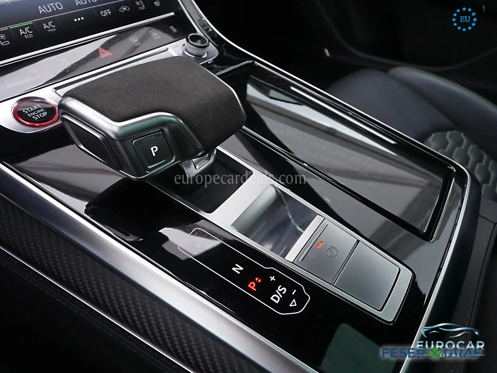 Audi RSQ8