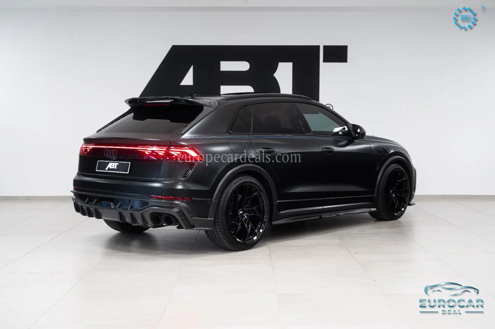 Audi RSQ8