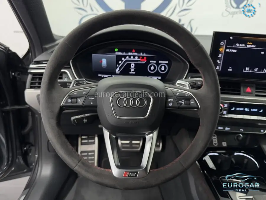 Audi RS4