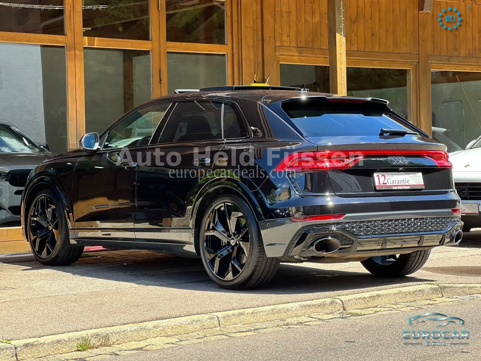 Audi RSQ8