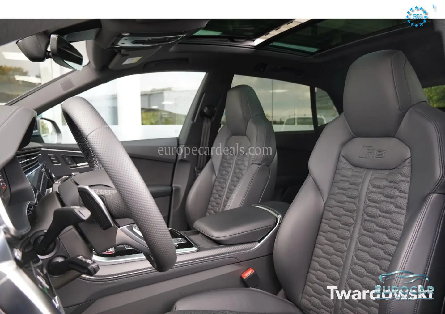 Audi RSQ8