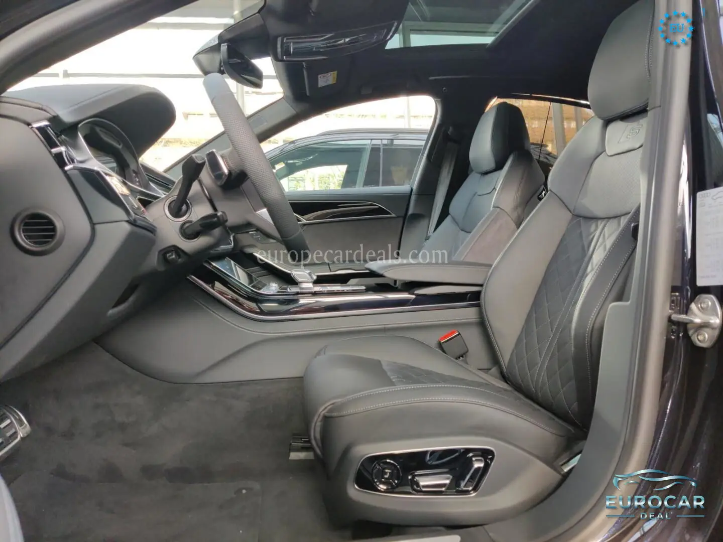 Audi S8