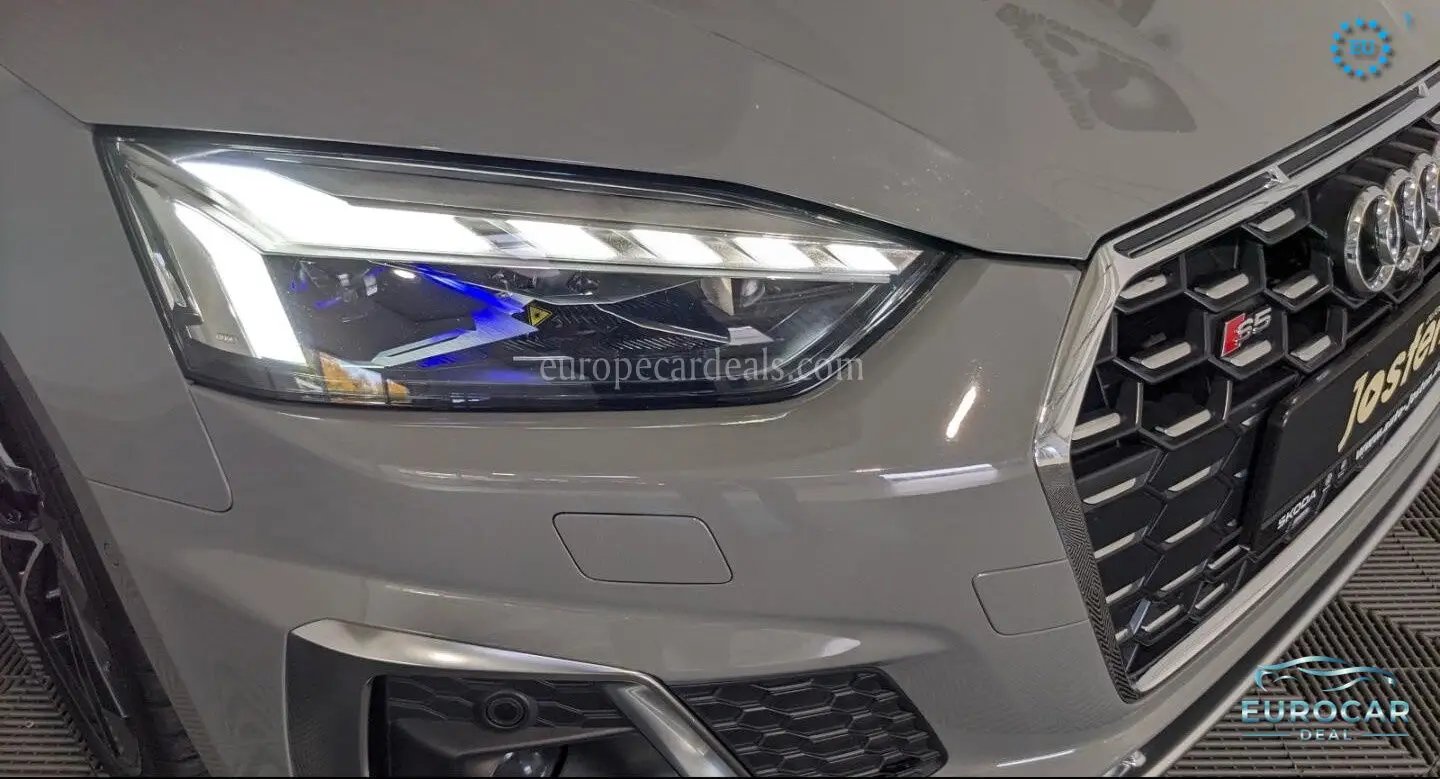 Audi S5