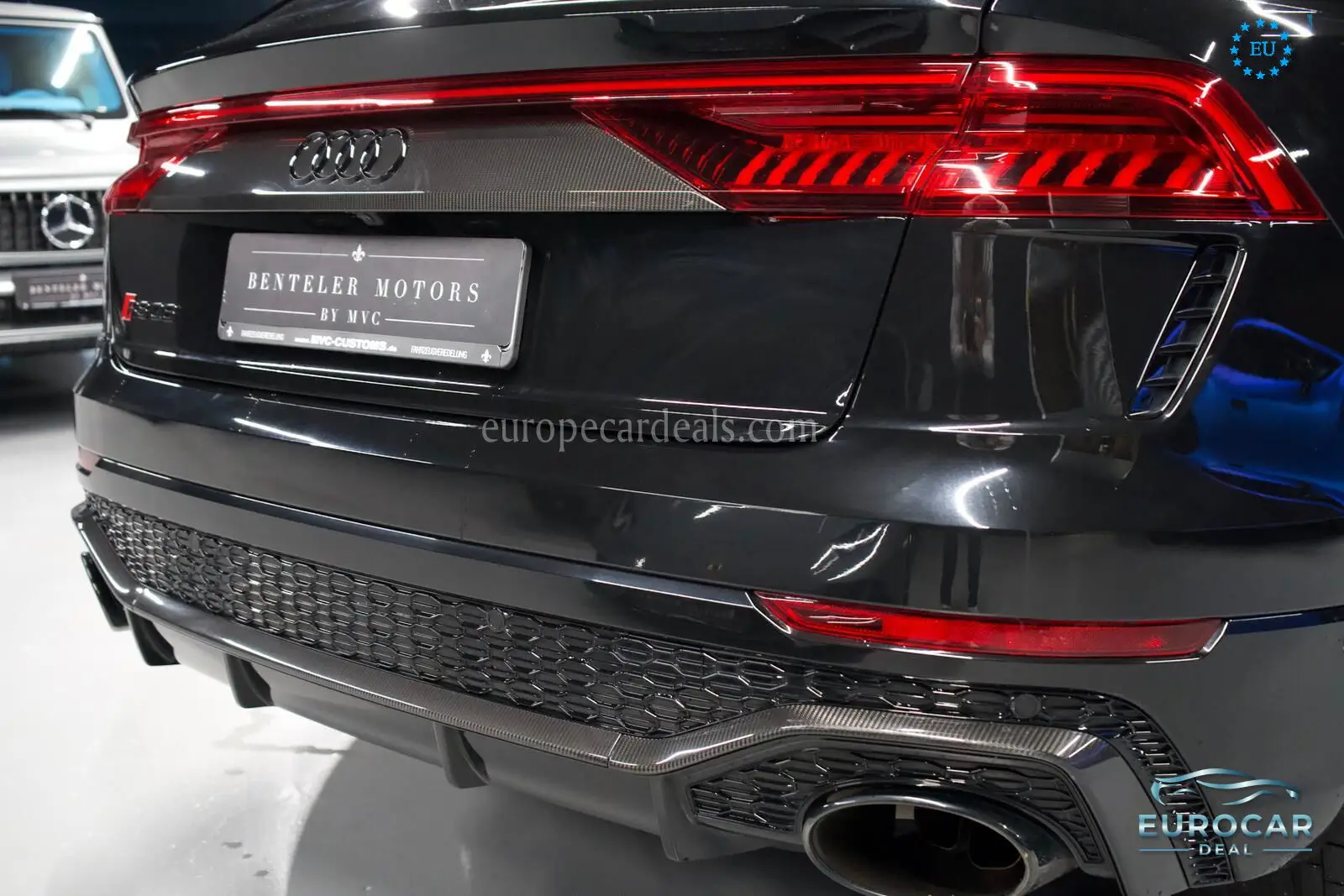 Audi RSQ8