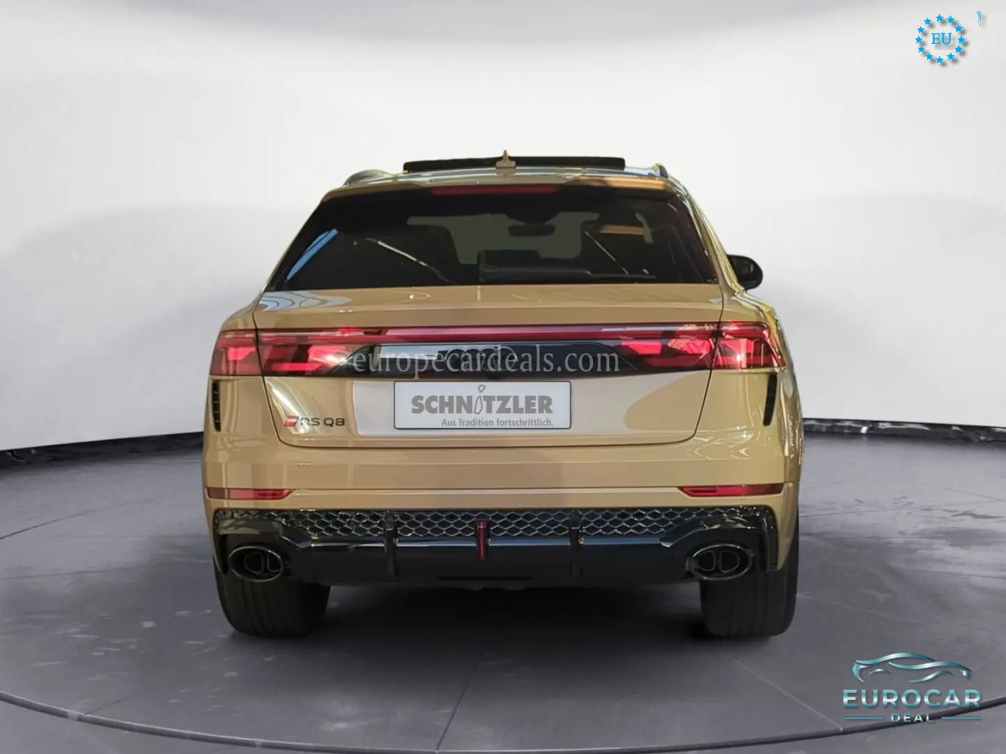 Audi RSQ8
