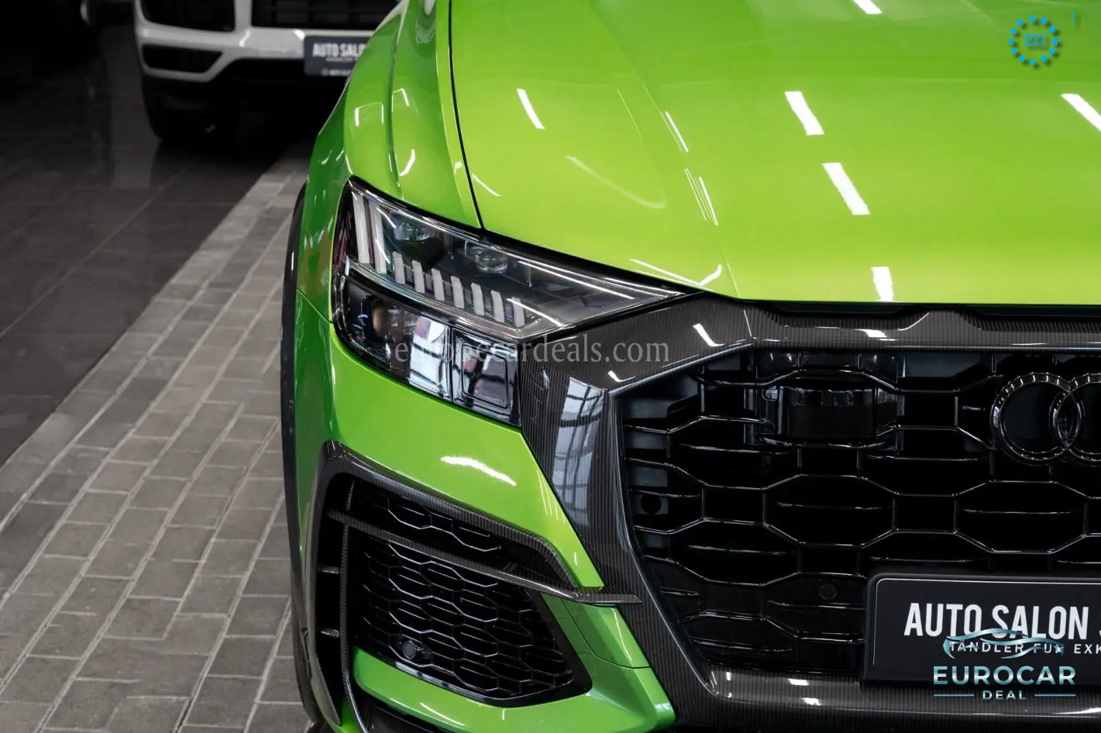 Audi RSQ8